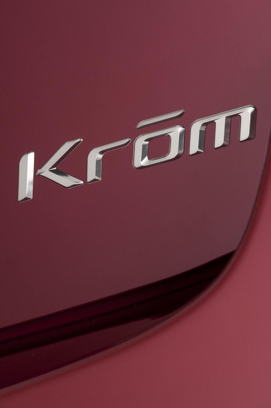  Nissan Rogue Krom Edition 2010 года  (фото 16 из 28)